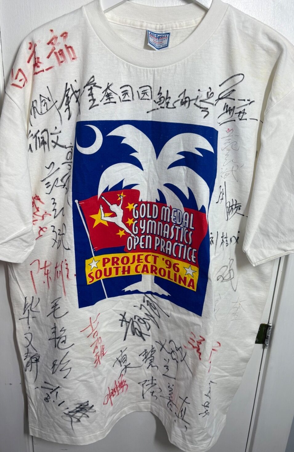1996 Chinese National Gymnastics Team Autographed Shirt Authentic Signature signed by Li Xiaoshuang Liu Xuan Mo Huilan autograph